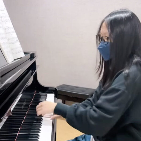 成人鋼琴團員秦安｜演奏西班牙組曲